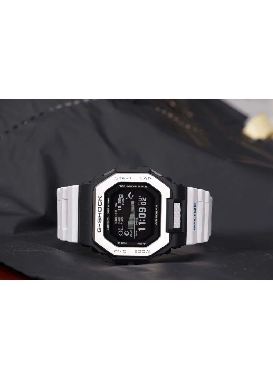 Часы G-SHOCK GBX-100-7 Casio (270931991)