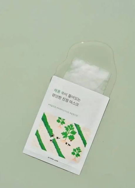 Заспокійлива маска Mugwort Calming Mask Sheet 25 ml Round Lab (271540394)