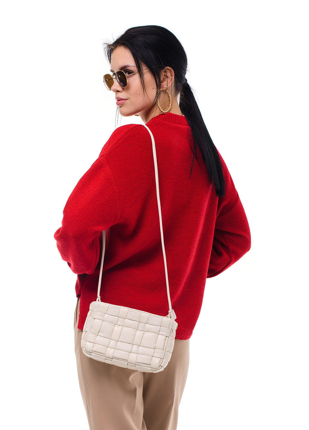 Красный свободный и легкий женский свитер с эластанном SVTR