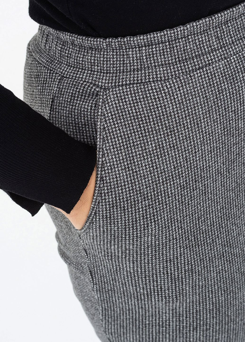 Серые кэжуал демисезонные брюки Garne