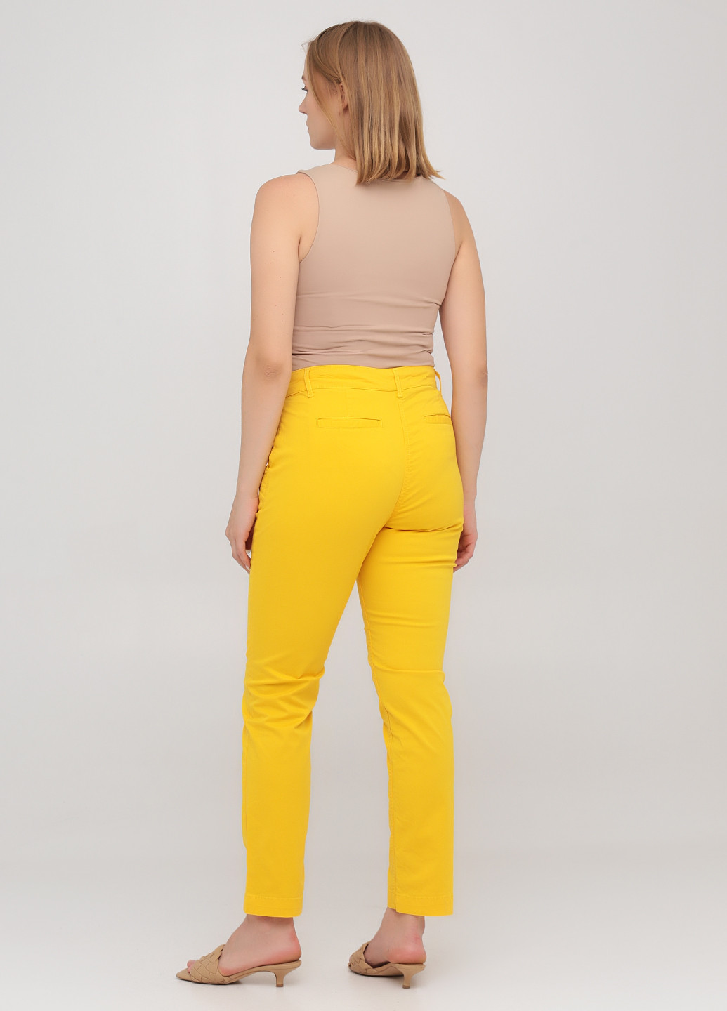 Желтые кэжуал демисезонные брюки Boden