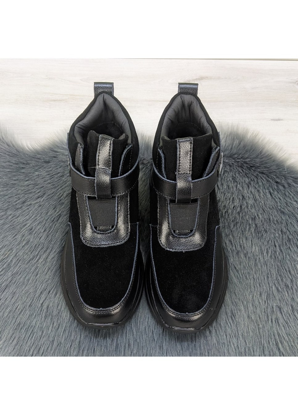 Зимние ботинки женские зимние черные замшевые на липучках KDSL из натуральной замши