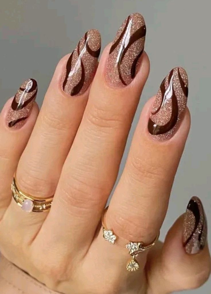 Накладні нігті зі скотчем і пилочкою коричневі мерехтливі 24 шт 053 Nails (271986085)