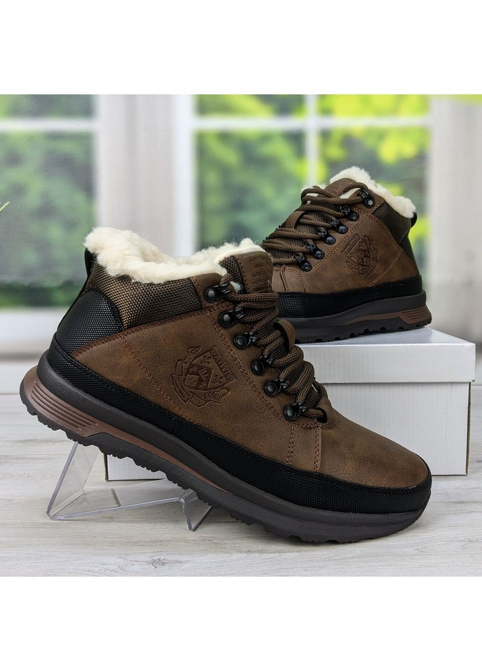 Коричневые зимние ботинки мужские зимние коричневые эко-кожа SAIWIT