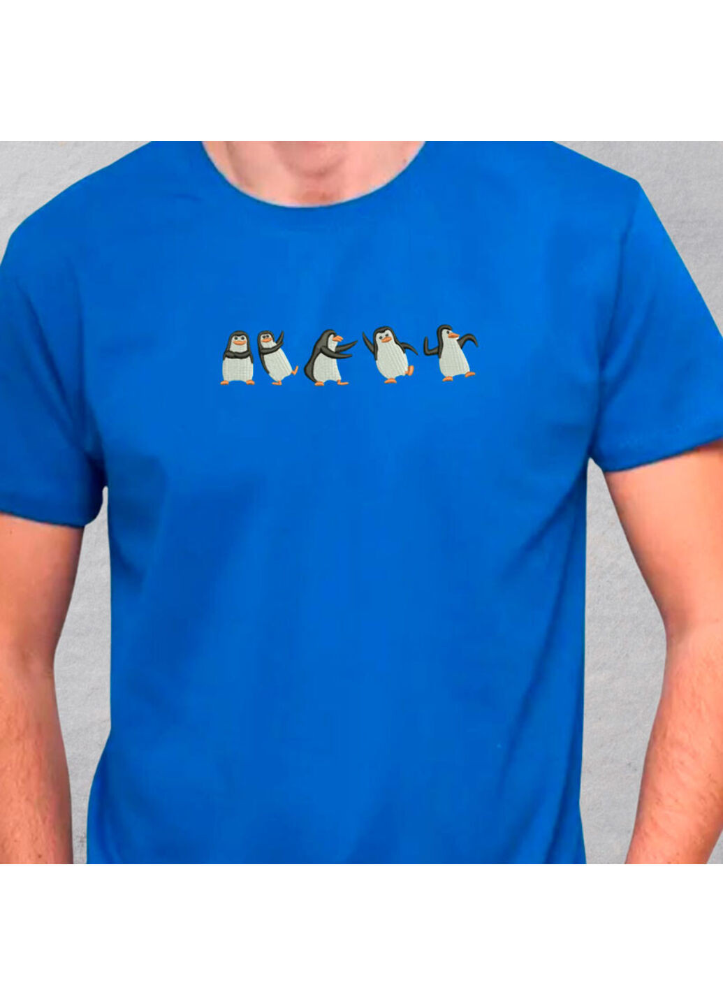 Синяя футболка с вышивкой пингвинов 01-3 мужская синий l No Brand
