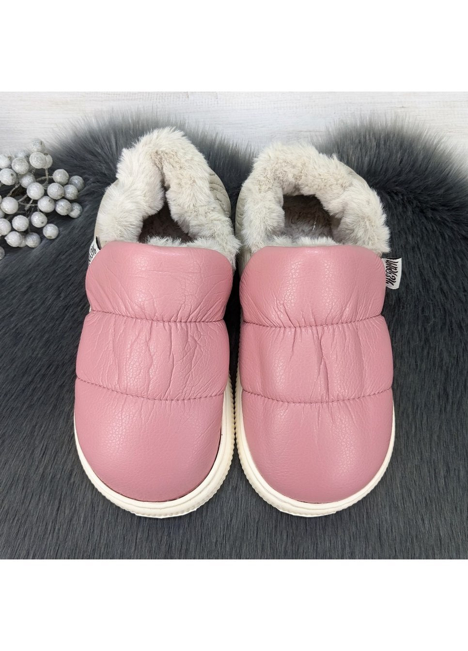 Тапочки жіночі чуні із задником еко-шкіра на хутрі Lion (271997784)