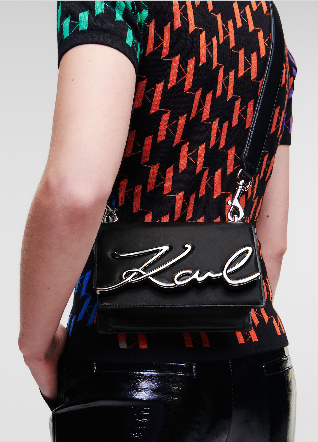 Сумка женская кожанная Karl Lagerfeld K/SIGNATURE SM SHOULDERBAG (274824976)