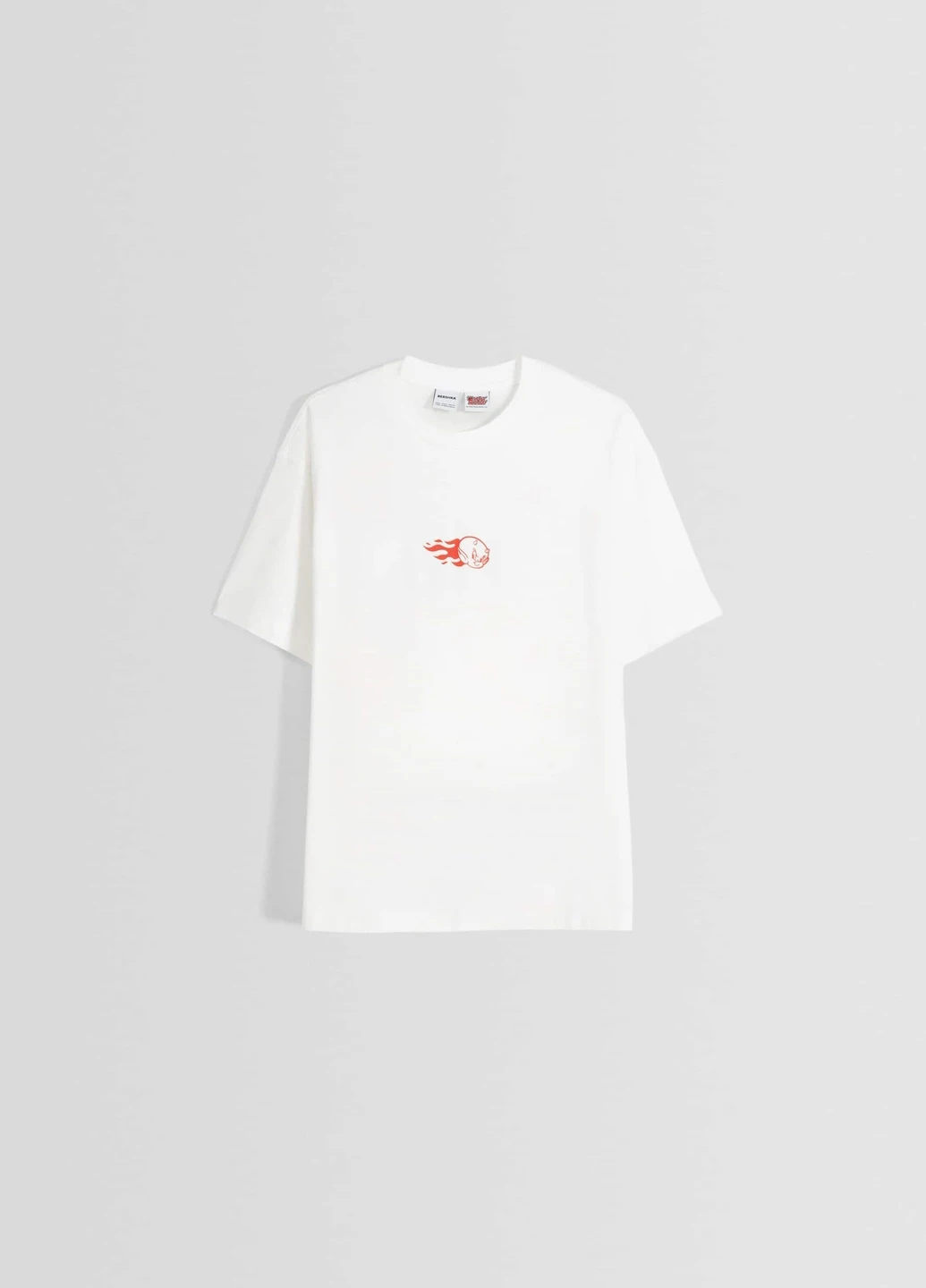 Белая футболка Bershka