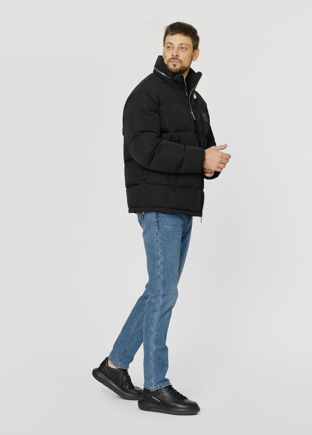 Чорна зимня куртка Emporio Armani