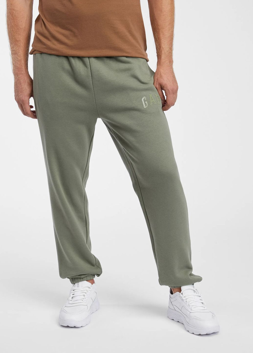 Зеленые спортивные демисезонные брюки Gap