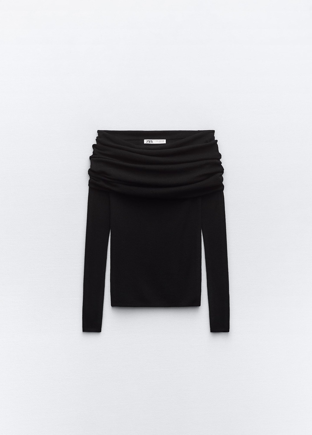 Черный демисезонный свитер Zara