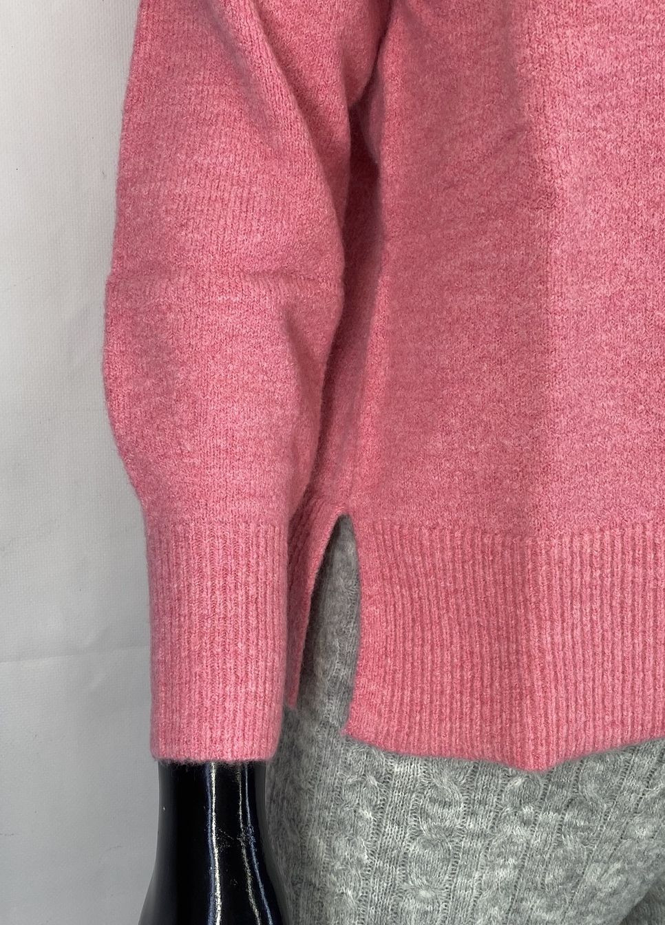 Розовый зимний свитер джемпер Indiska