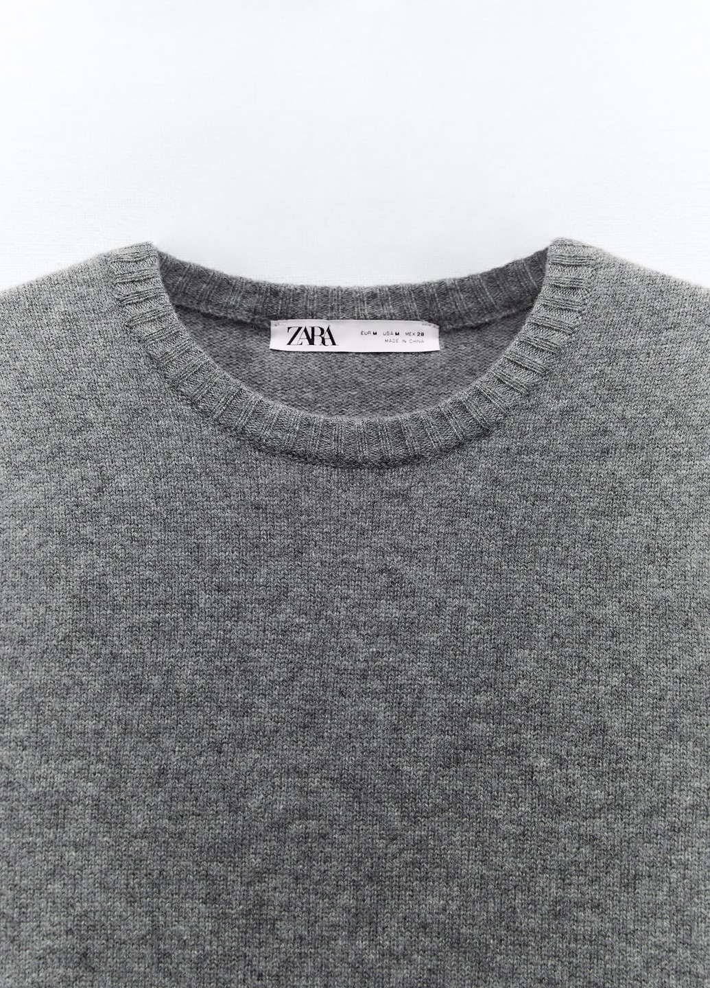 Серый зимний свитер Zara