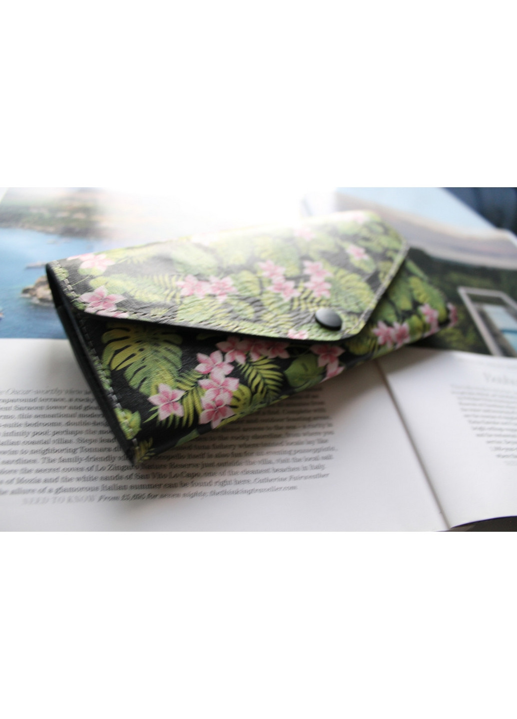 Жіночий шкіряний гаманець 20х10х3 см LeathART (275069993)