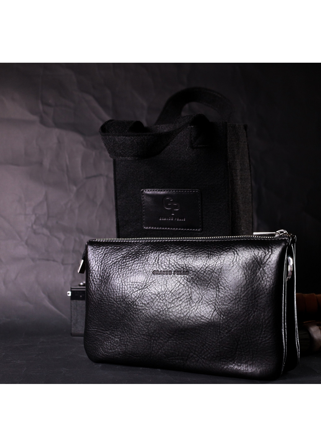 Жіноча шкіряна сумка 26х15,5х3 см Grande Pelle (275070790)