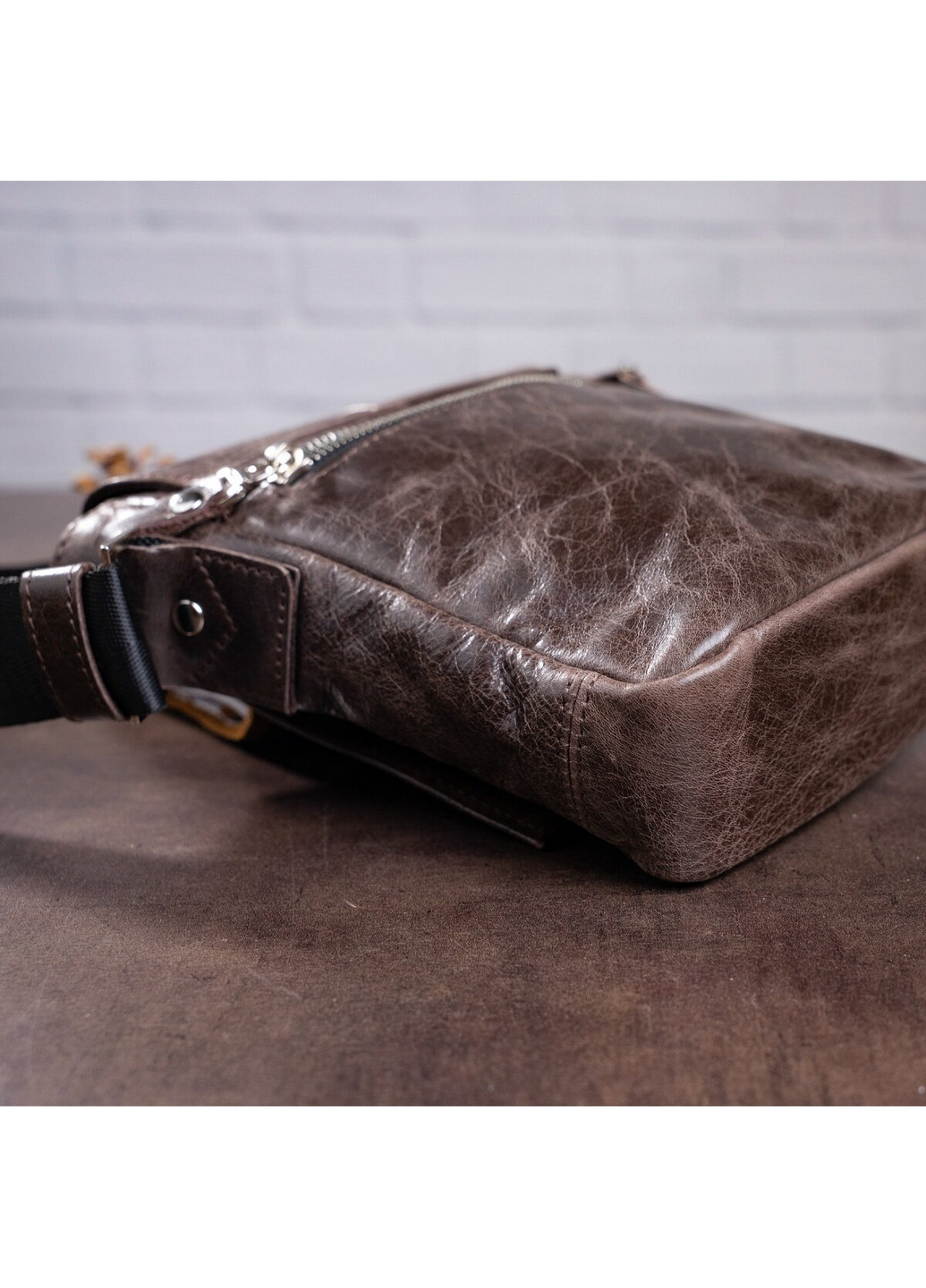 Мужская кожаная сумка 18х18х6 см Shvigel (275070908)