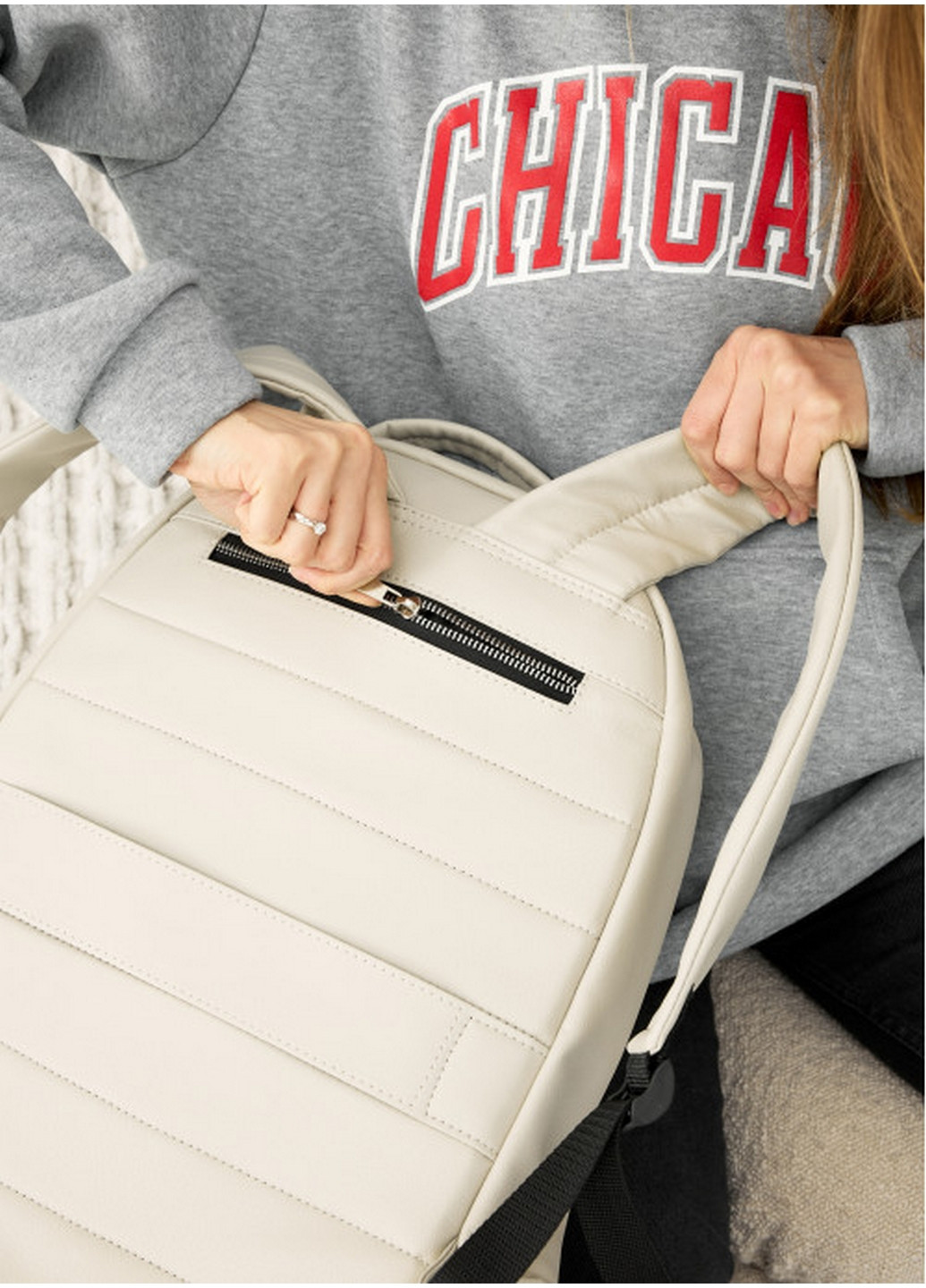 Жіночий рюкзак 44х31х15 см Sambag (275074593)