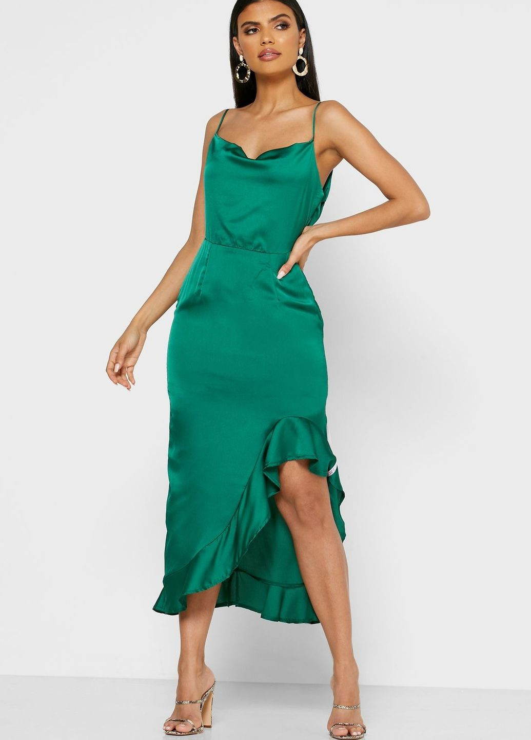 Зеленое платье Missguided