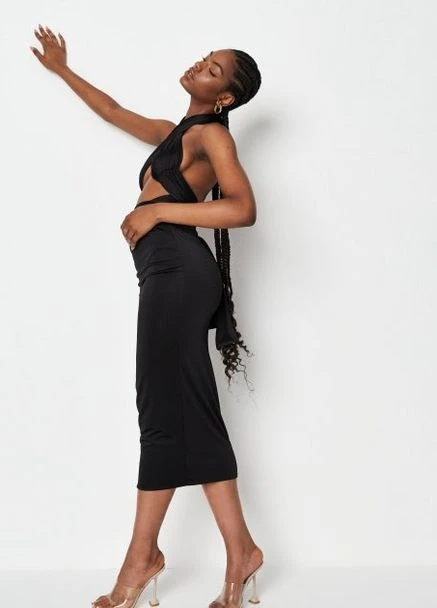 Черное платье Missguided