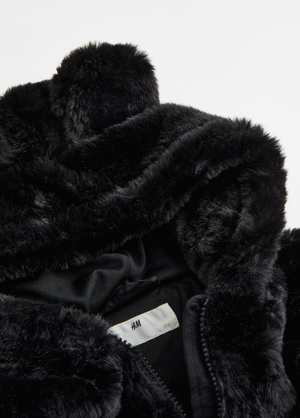 Черная демисезонная куртка из искусственного меха H&M