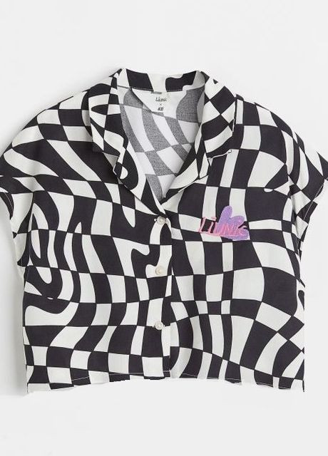 Черно-белая в клетку блузка H&M летняя