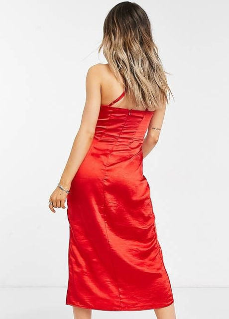 Красное платье Asos