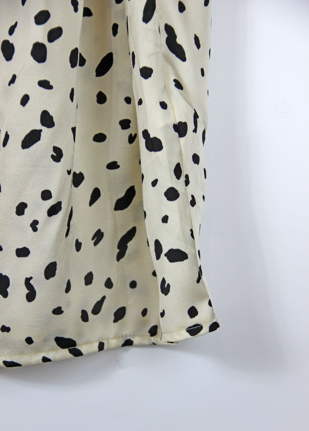 Молочна сукня Missguided