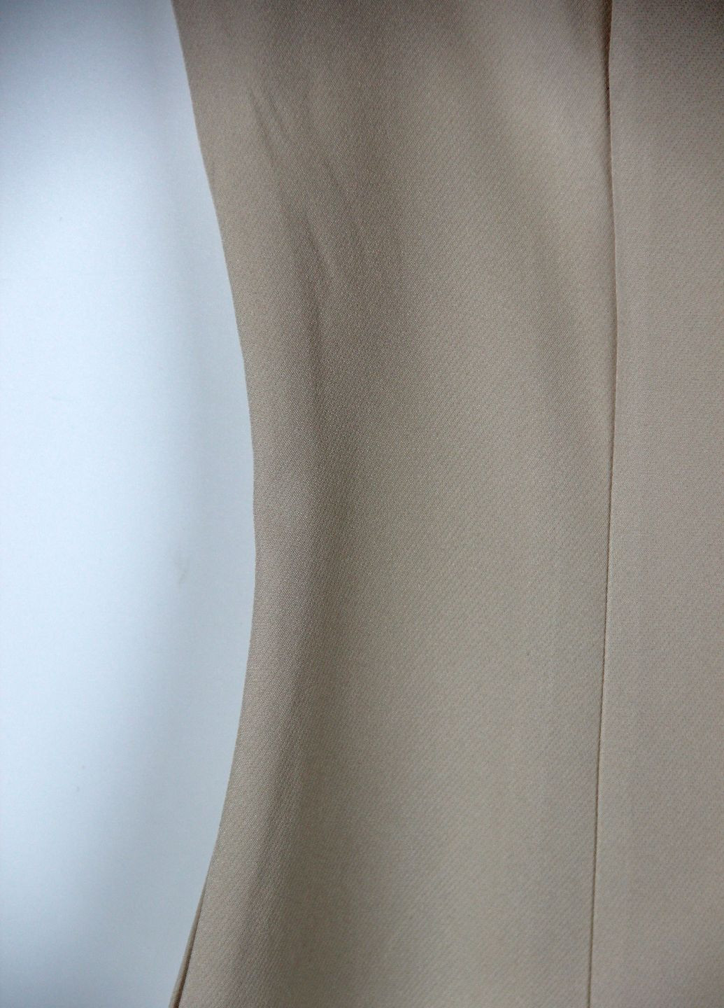 Бежева сукня Missguided