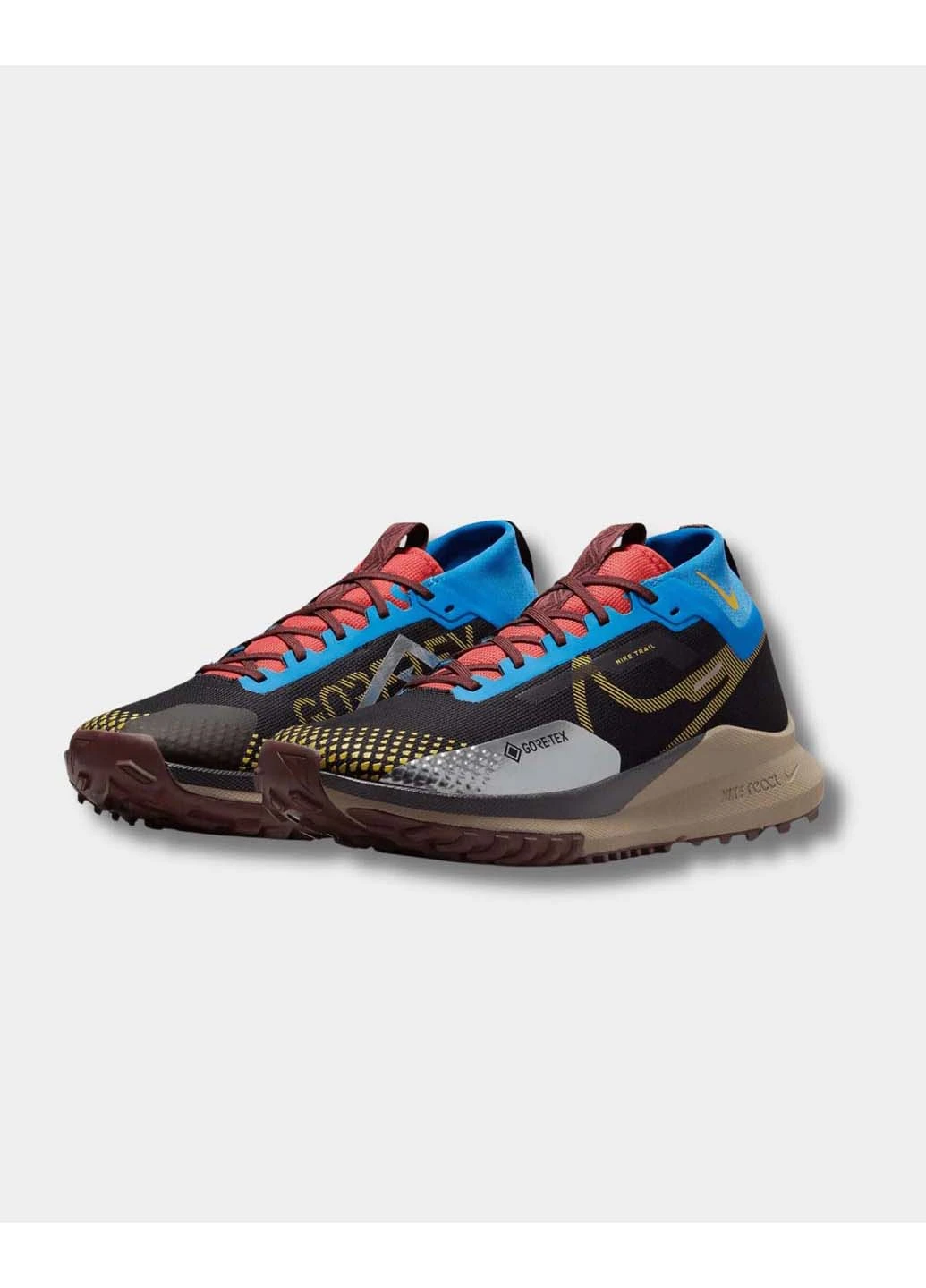 Цветные демисезонные кроссовки мужские pegasus trail 4 gore-tex dj7926-003 Nike
