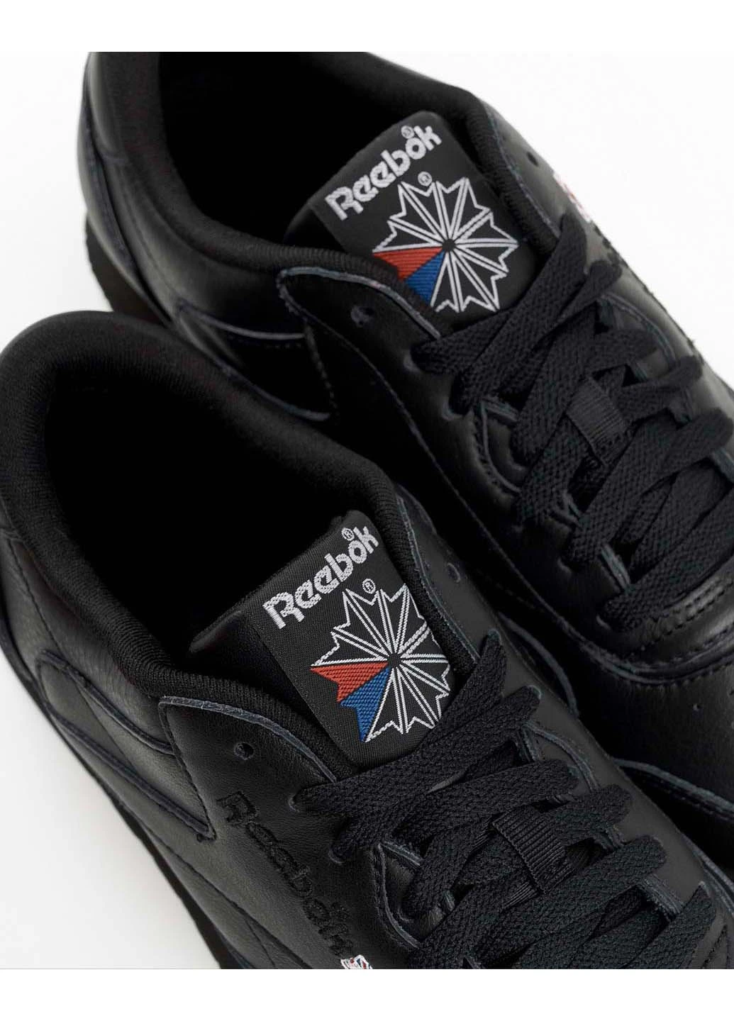 Чорні чоловічі кросівки classic leather plus gv8541 демісезон Reebok