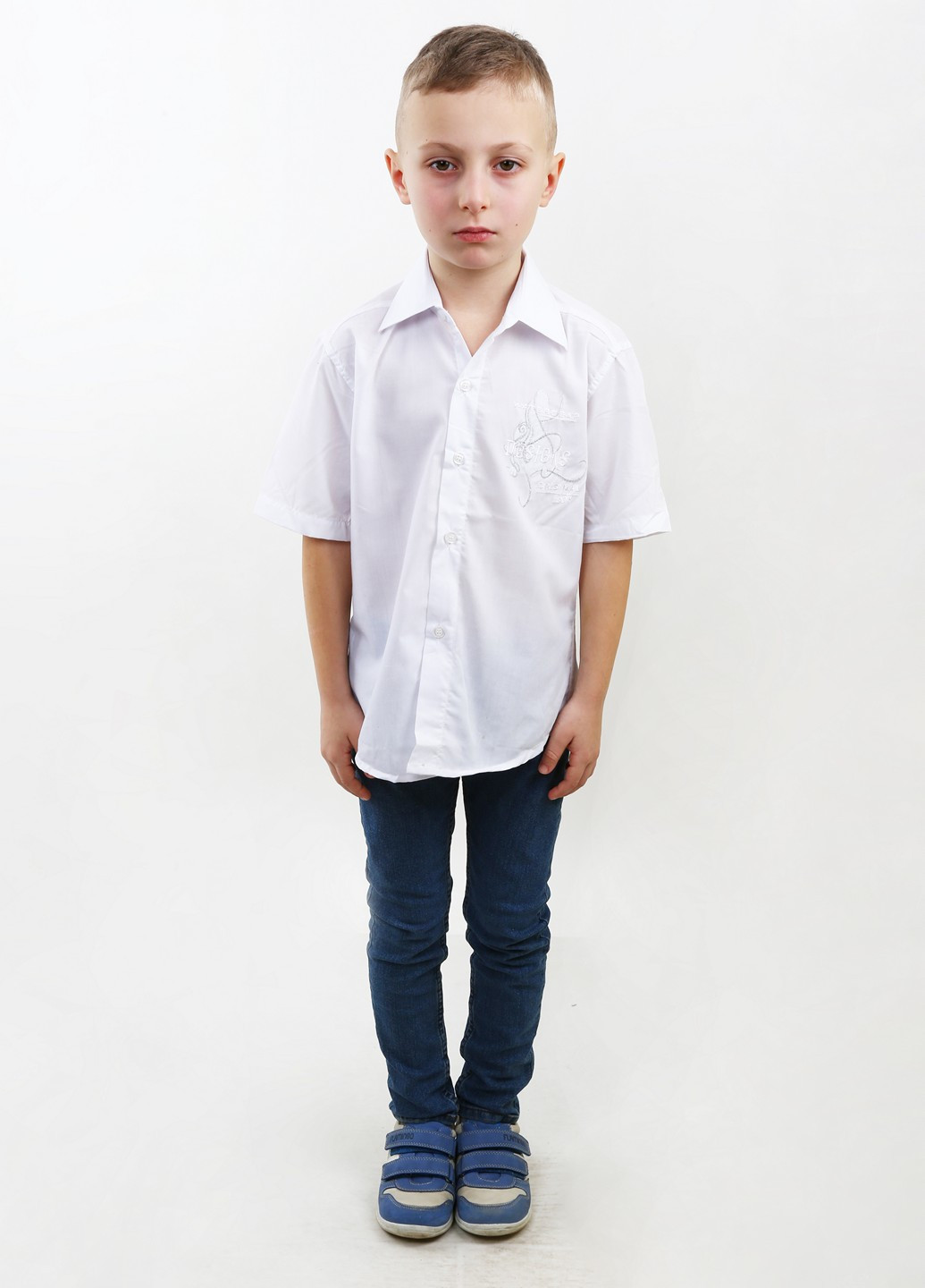 Белая кэжуал рубашка однотонная Mtp