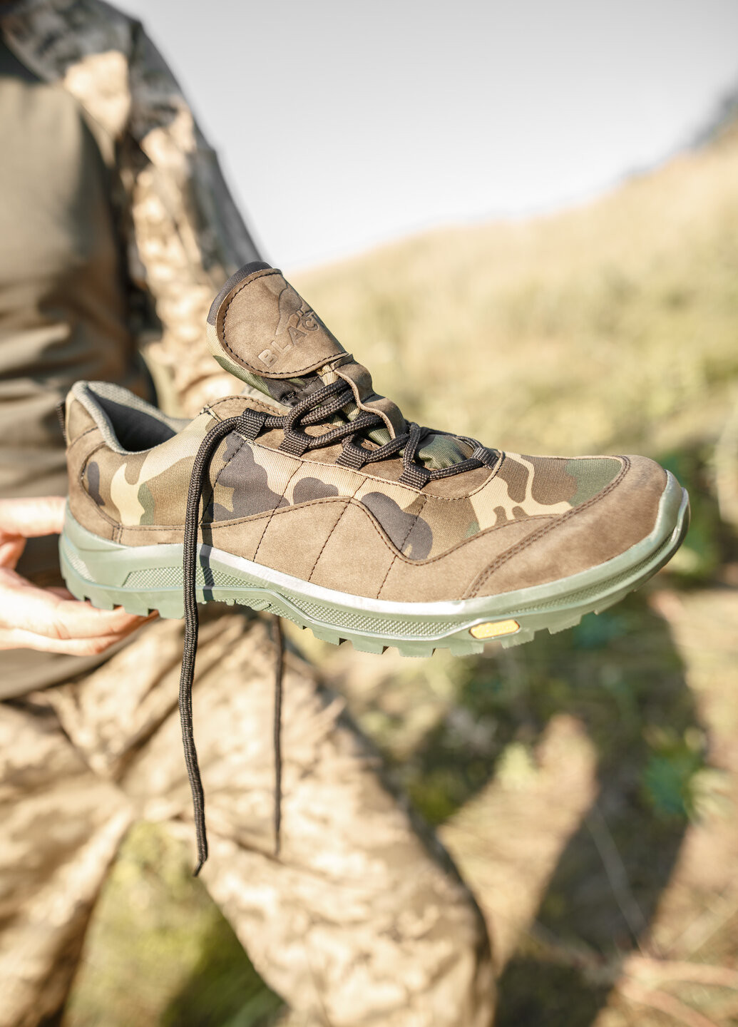 Тактичні чоловічі кросівки демісезон із натуральної шкіри на протекторній підошві No Brand (276394235)