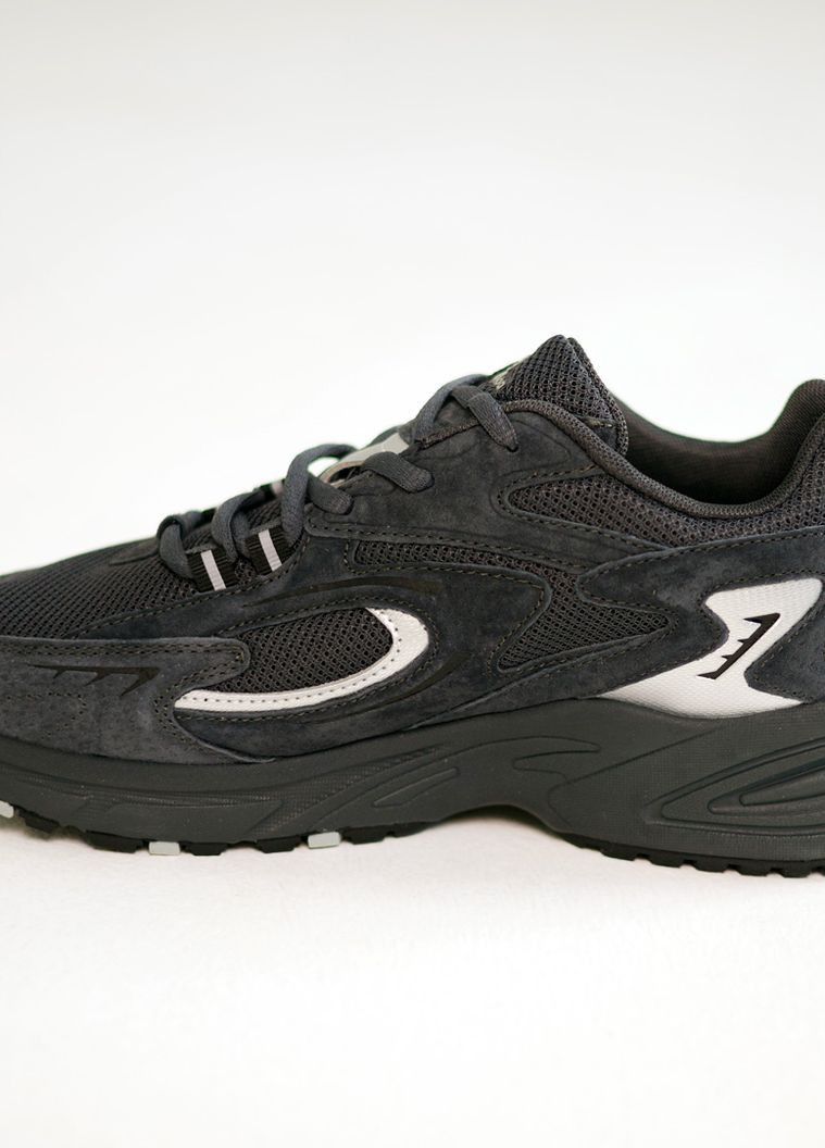 Серые кроссовки Fashion