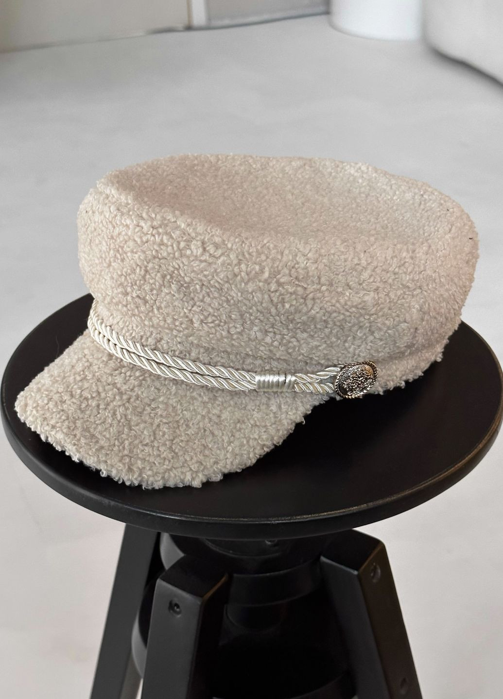 Женская кепка картуз плюшевая с канаткой с регулировкой размера No Brand (276525648)