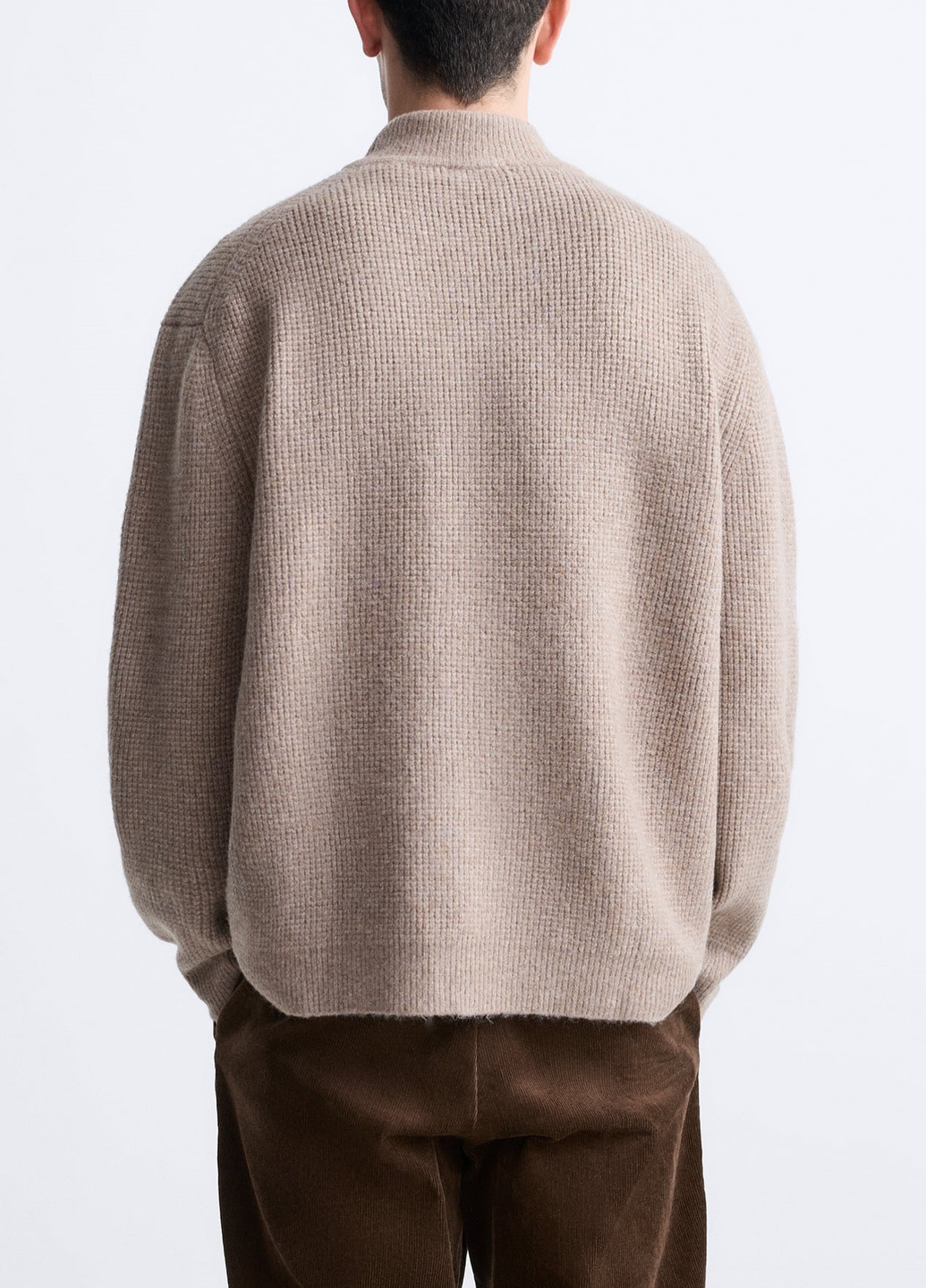 Серо-бежевый демисезонный свитер Zara