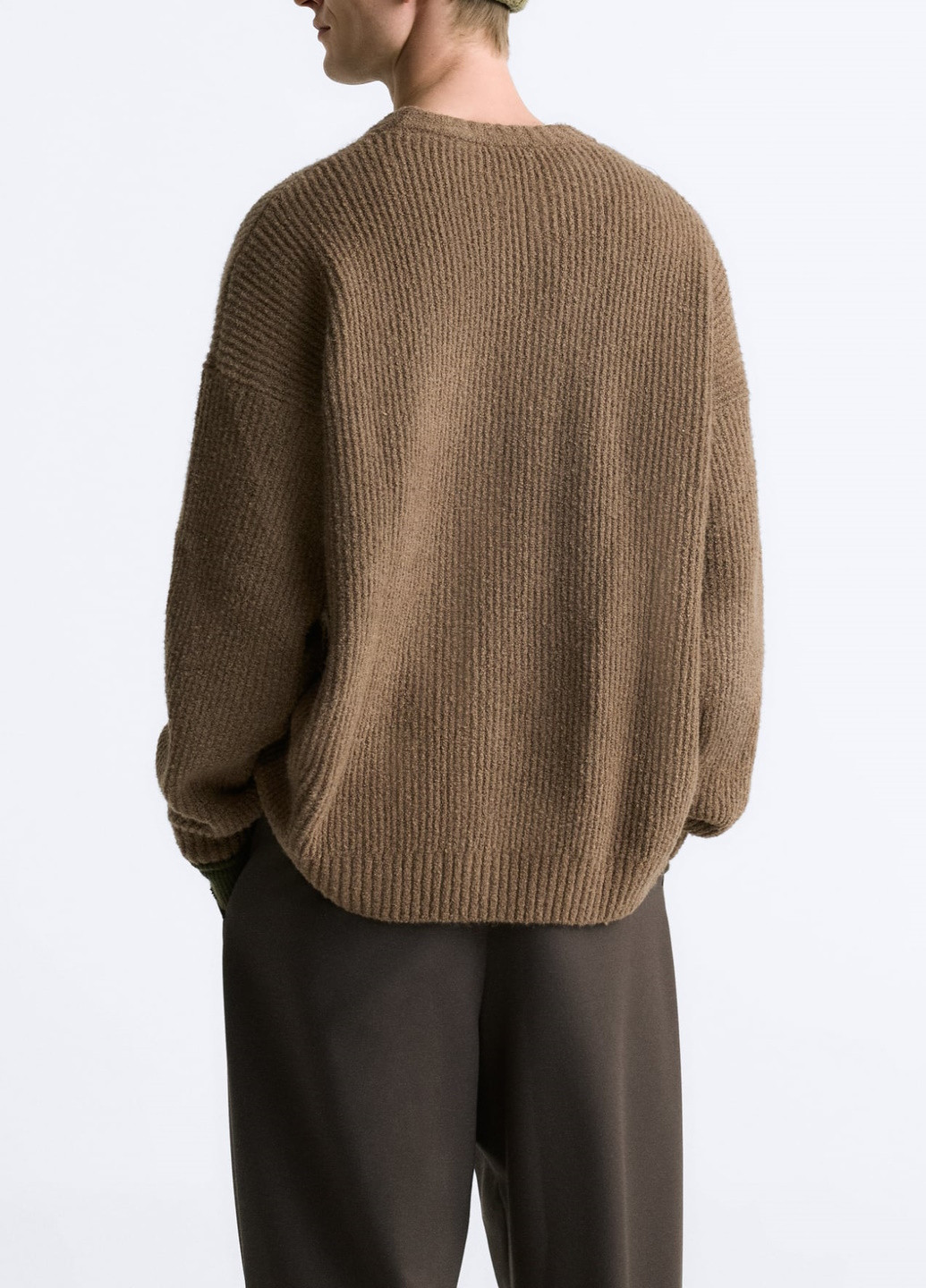 Серо-бежевый демисезонный свитер Zara