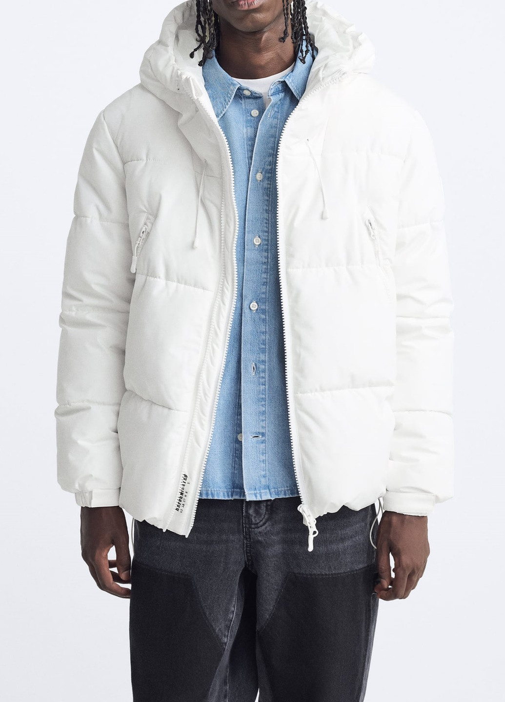 Белая демисезонная куртка Zara