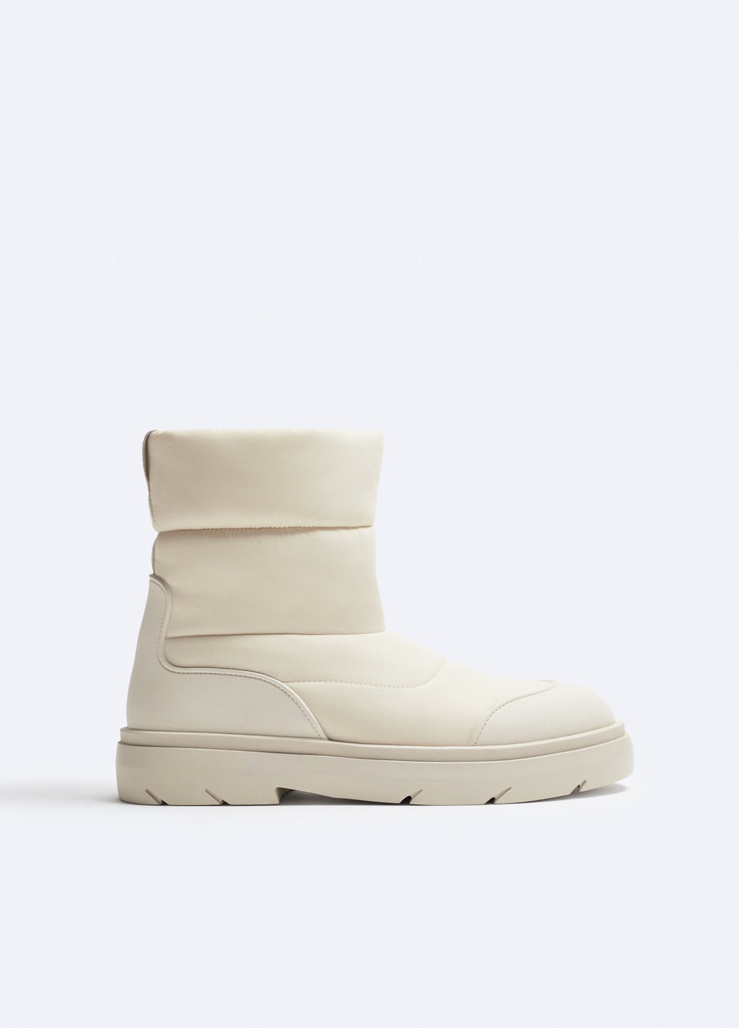 Молочные зимние ботинки Zara