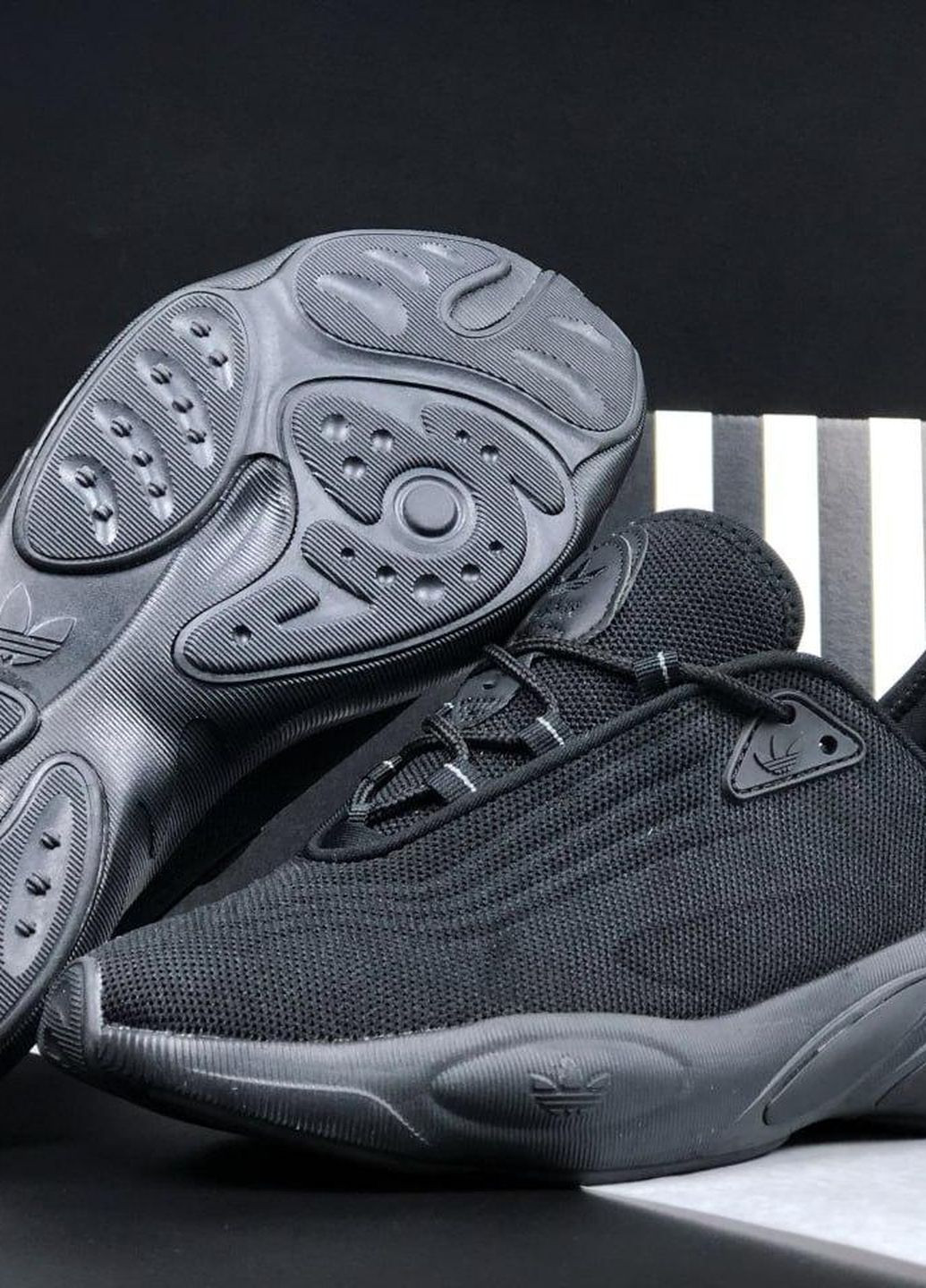 Черные демисезонные черные мужские кроссовки No Brand