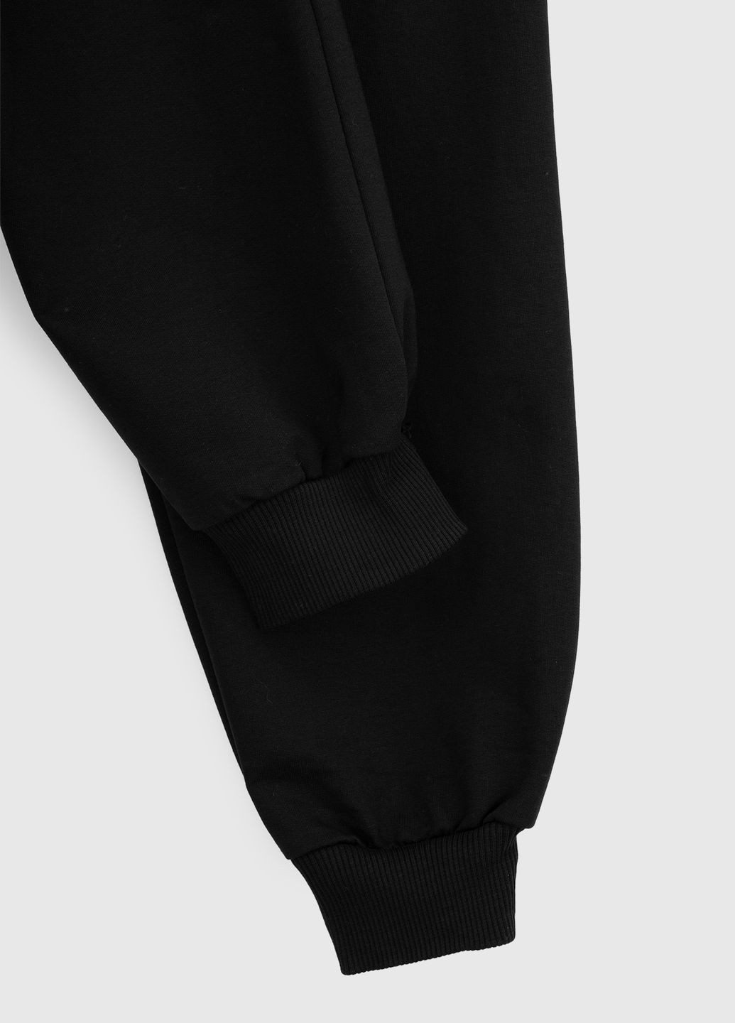 Черные спортивные демисезонные брюки Pitiki