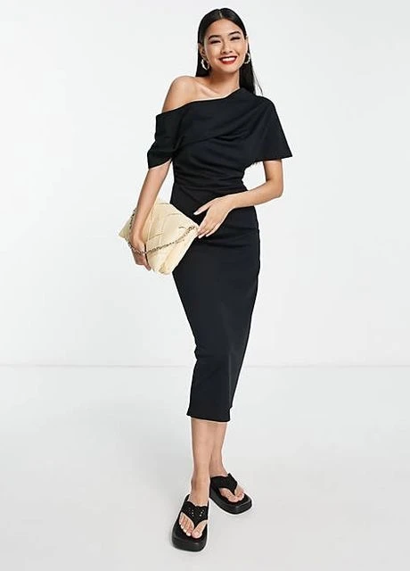Черное платье Asos