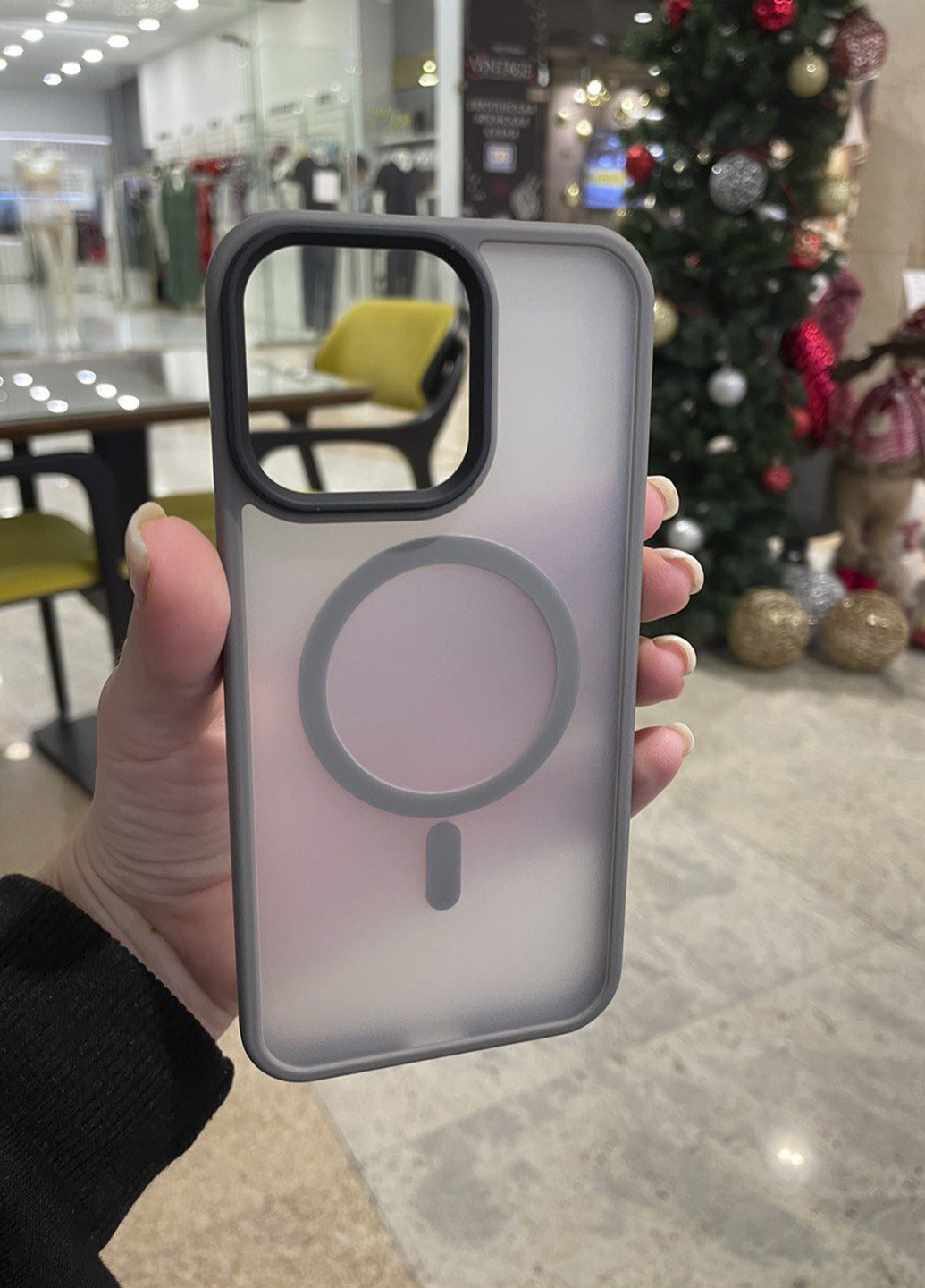 Чохол протиударний з MagSafe для iPhone 15 Gray No Brand (276973162)