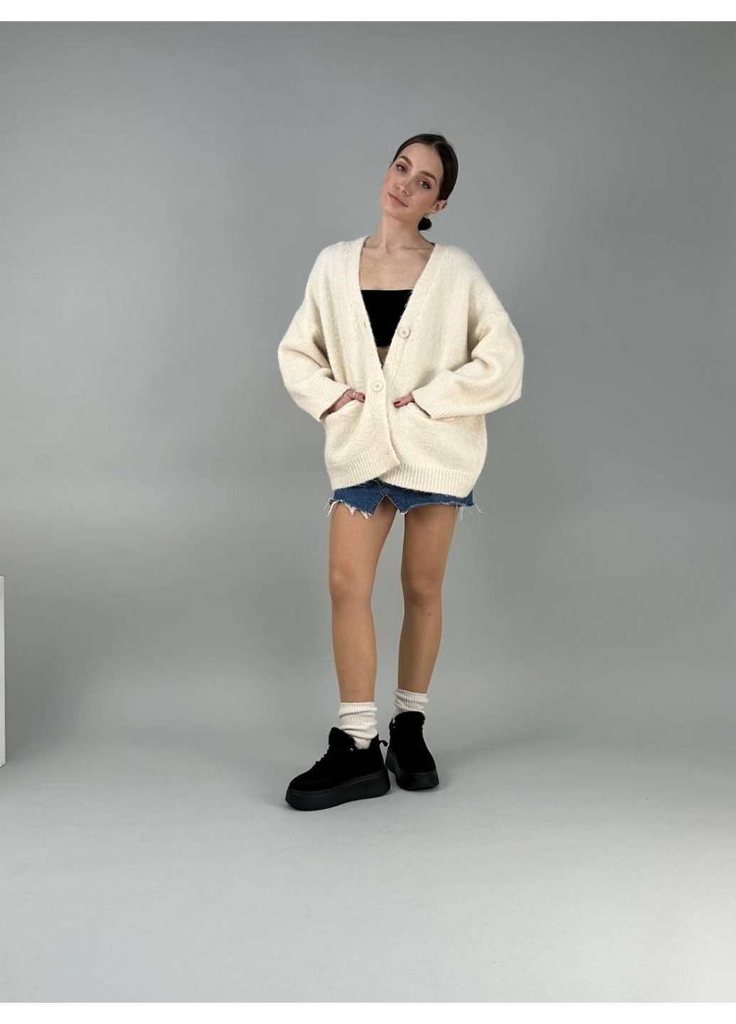 Чорні жіночі замшеві кеди 41 VZUTIK