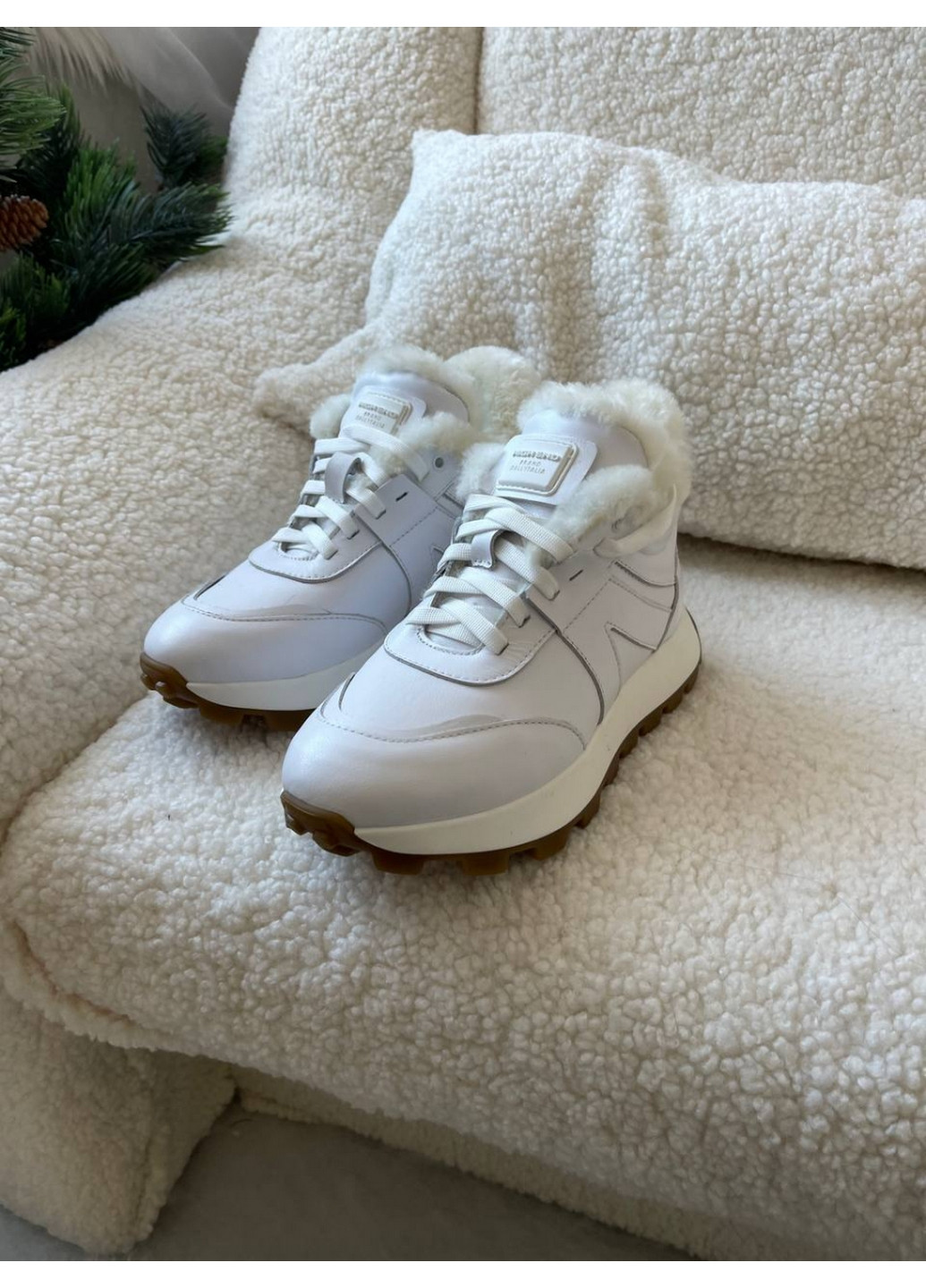 Білі зимовий жіночі шкіряні кросівки 38 VZUTIK