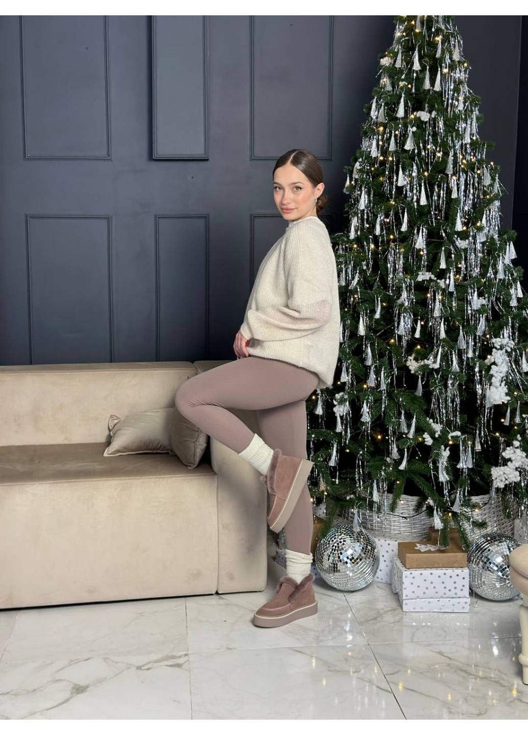 VZUTIK Женские замшевые лоферы 37 бежевый з натуральная замша, украина — зима (277152389)