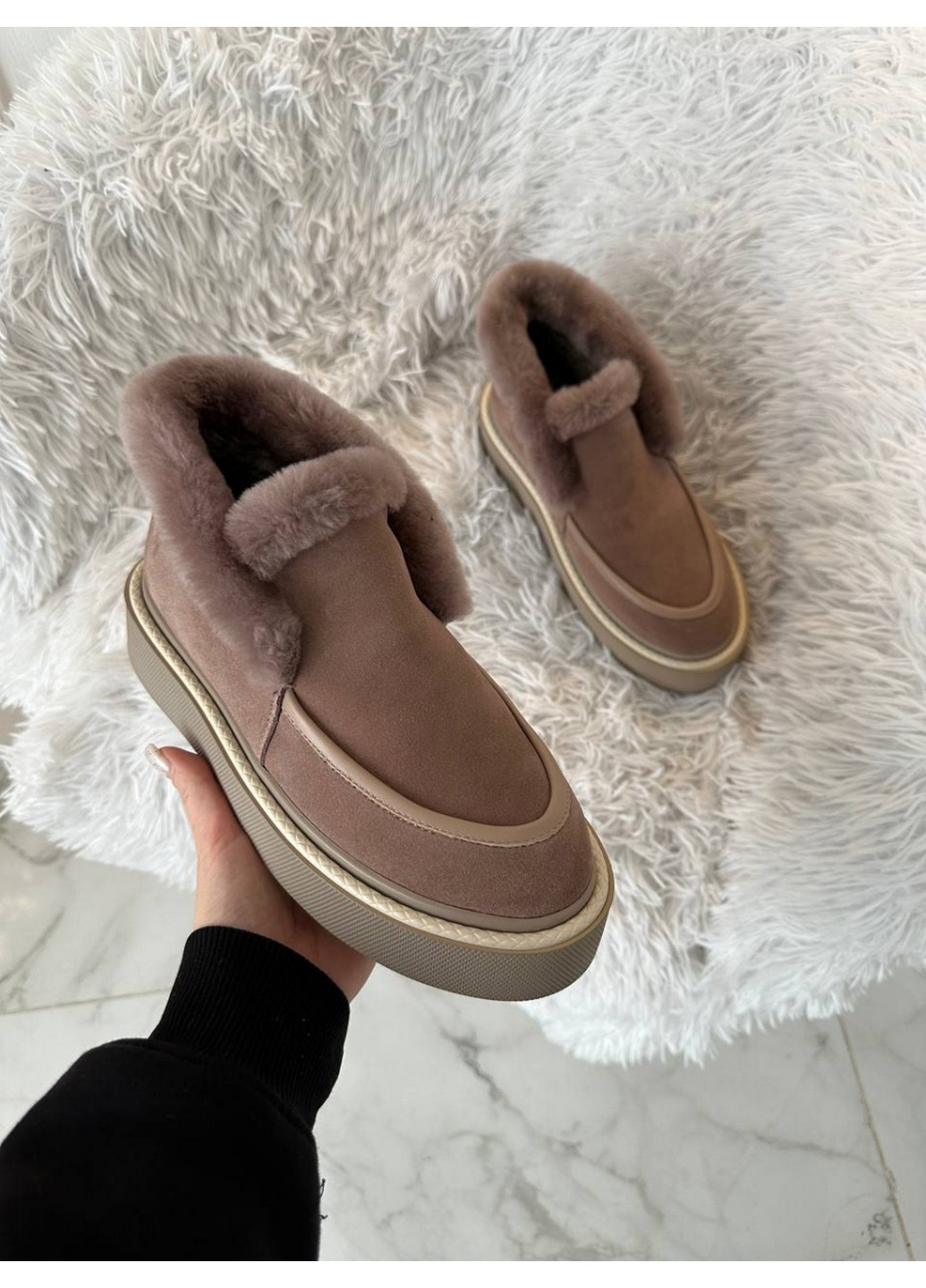 VZUTIK Женские замшевые лоферы 37 бежевый з натуральная замша, украина — зима (277152389)