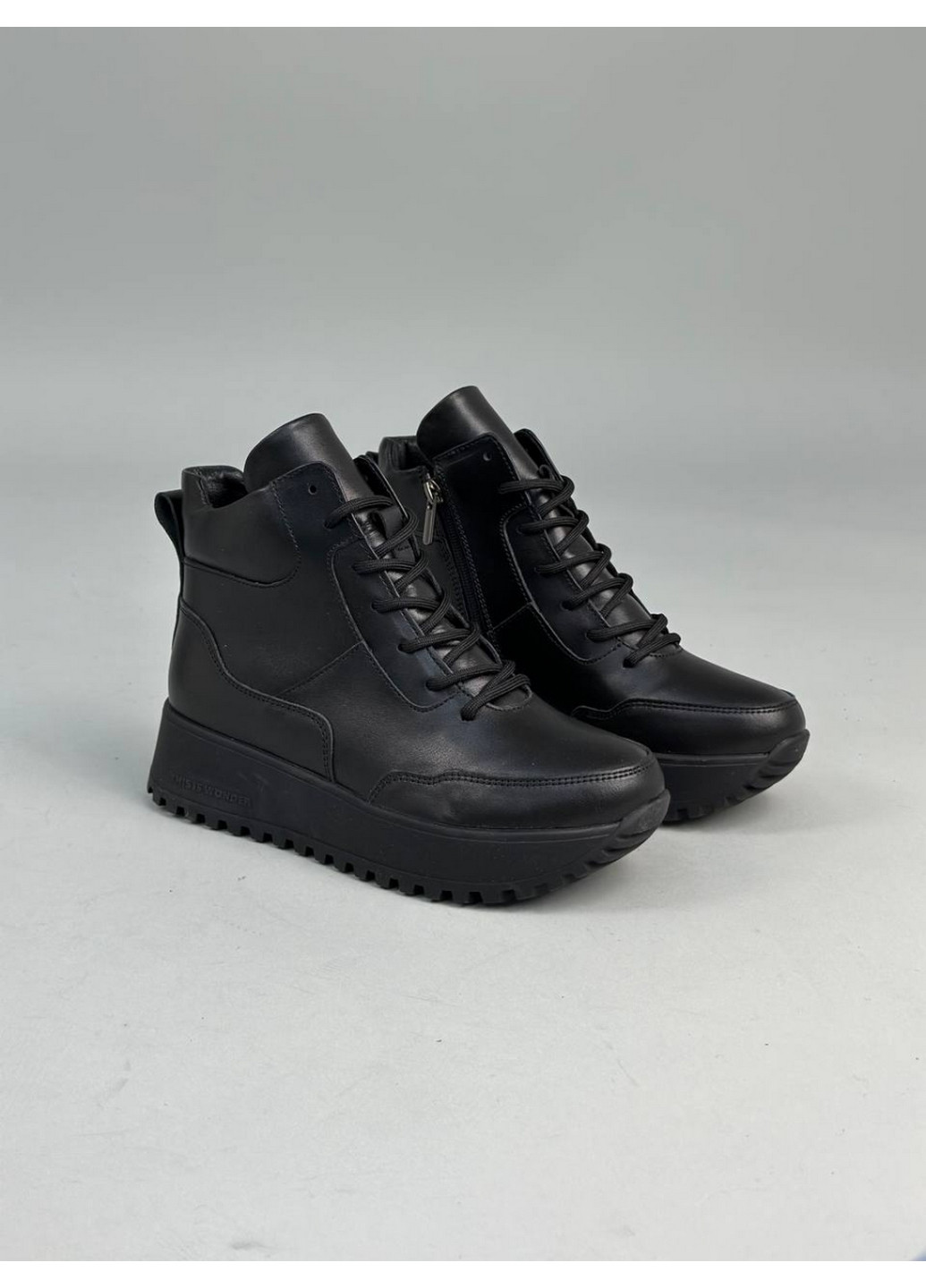 Жіночі шкіряні кросівки 37 VZUTIK чорні зими (277154674)