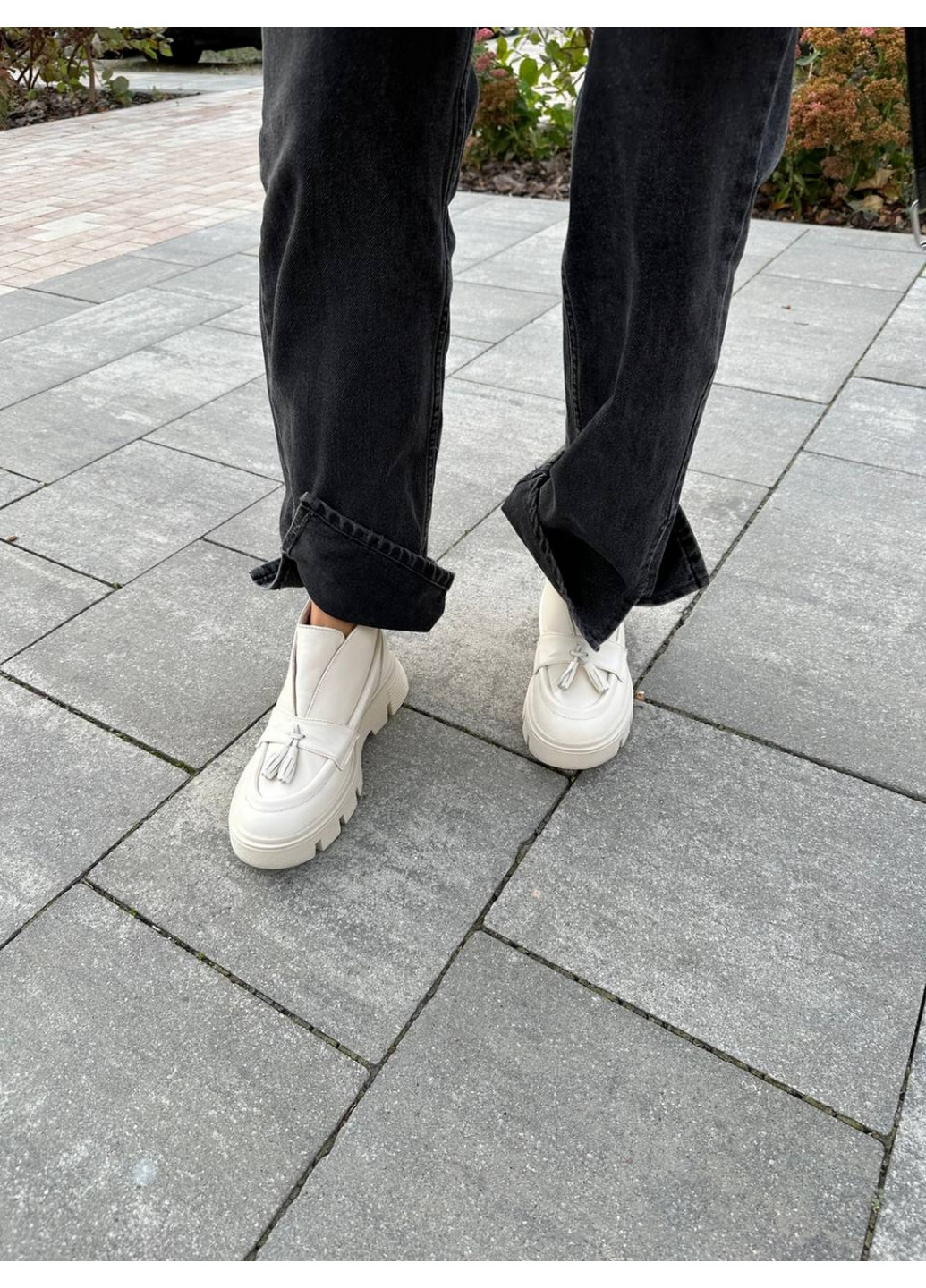 VZUTIK Женские кожаные лоферы 41 молочный з натуральная кожа, украина — демисезон (277154632)