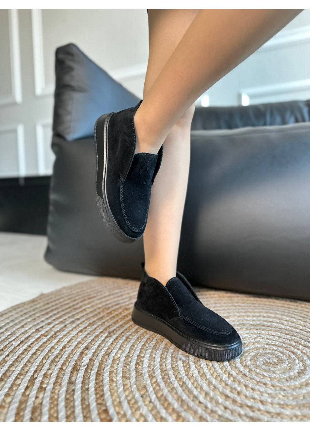 VZUTIK Жіночі замшеві лофери 40 чорний з натуральна замша, україна — демісезон (277156239)