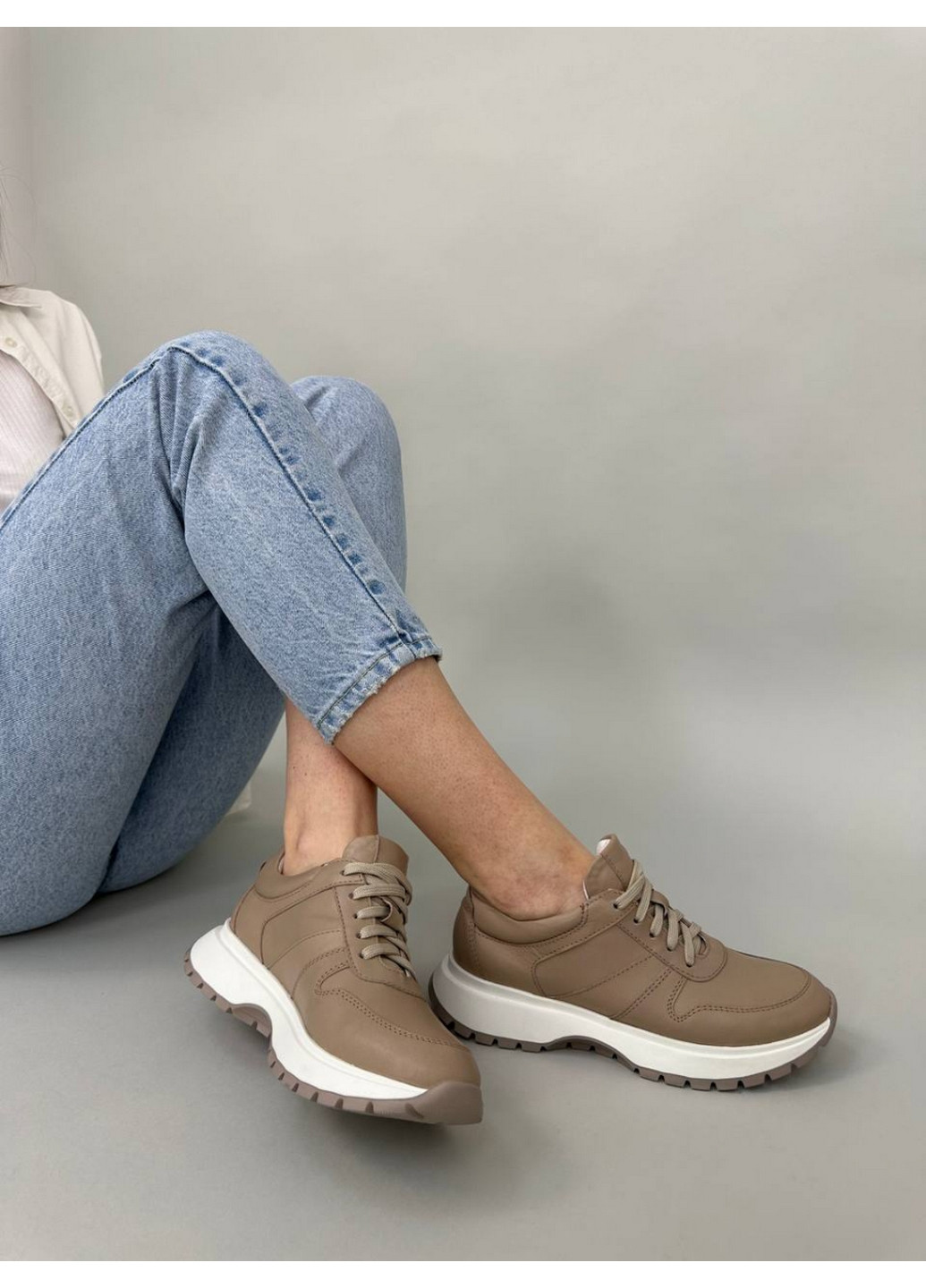 Кожаные женские кроссовки VZUTIK бежевые всесезоны (276982206)